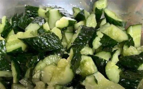 吃瓜的简单做法,吃瓜达人必备的简单吃瓜技巧